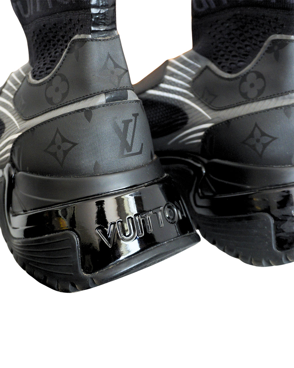 Louis Vuitton Run Away Pulse